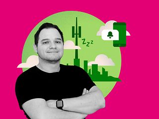 David Maschke in front of some illustrated antennas and a magenta background.