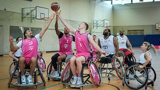 Rollstuhlbasketballer Köln 99ers treffen auf Telekom Baskets Bonn