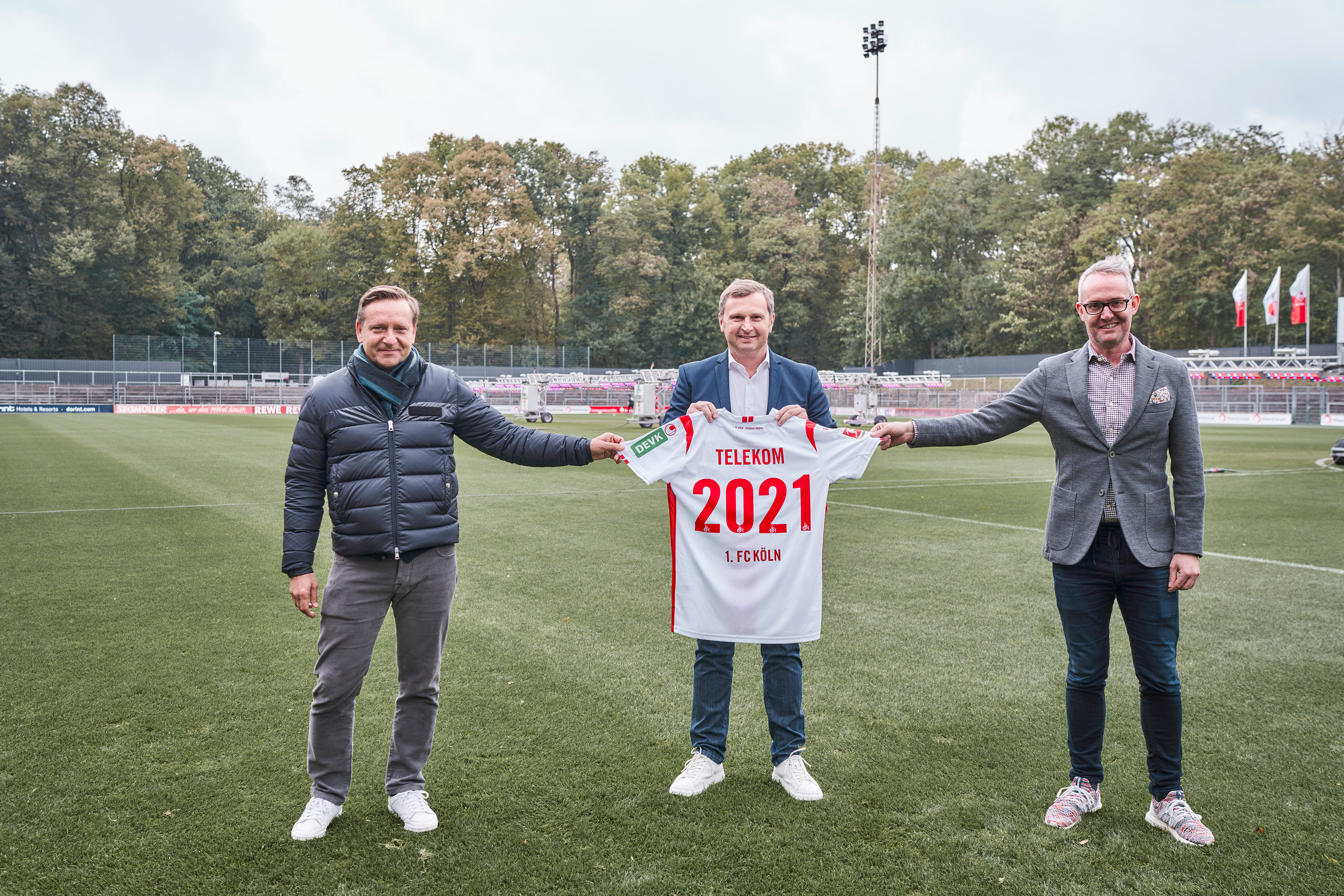 Telekom To Be 1 Fc Koln S New Technology Partner Deutsche Telekom