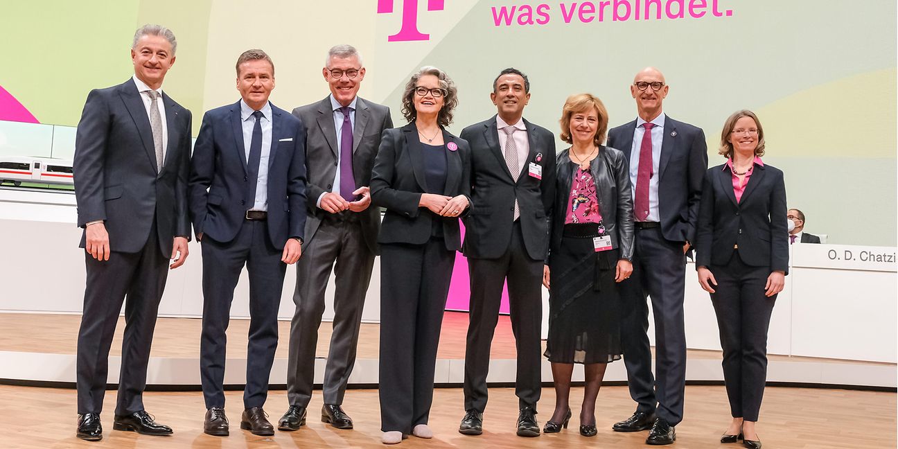 Gruppenfoto des Vorstands der Deutschen Telekom AG