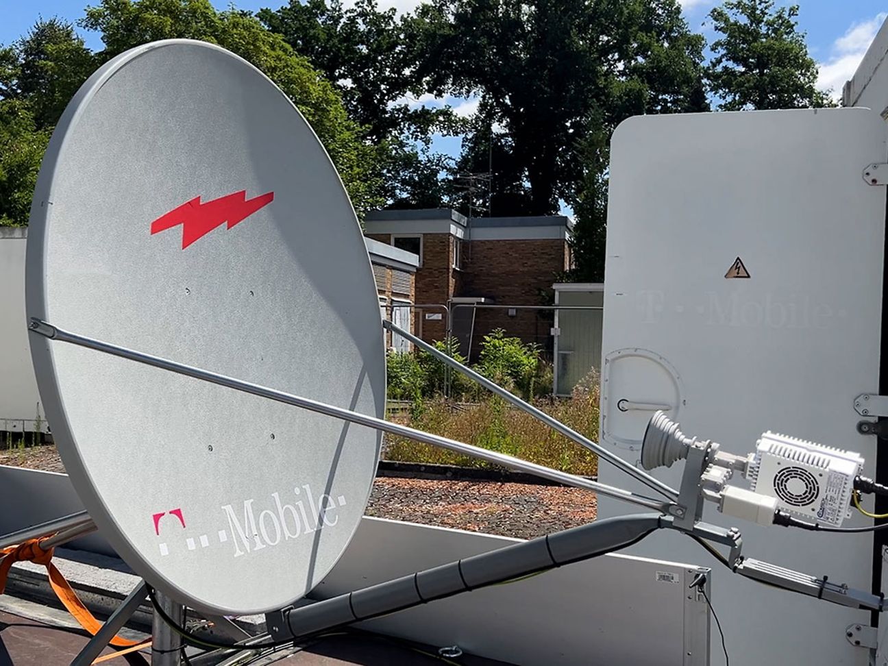 20220809_DRM: Wir rufen Hilfe aus dem All_3