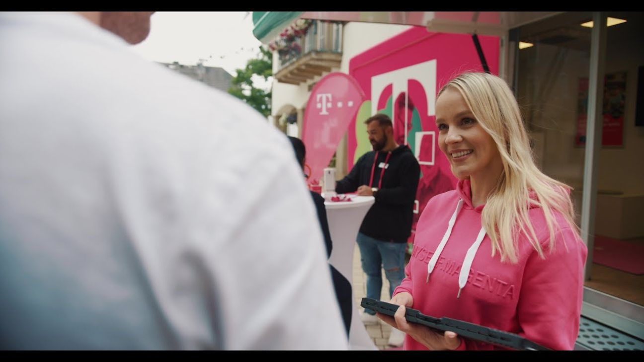 220901-Telekom-Truck