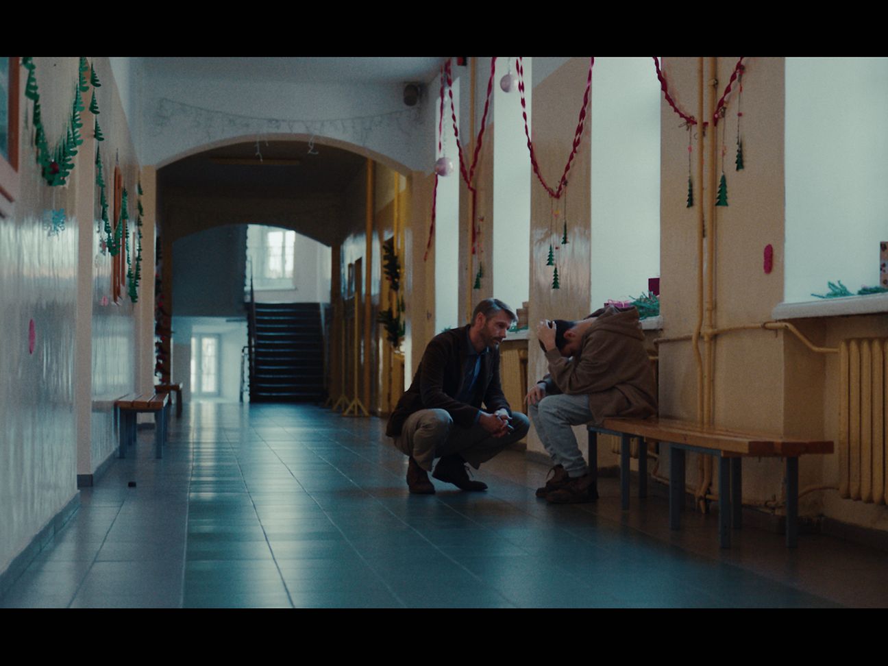 Emotionale Telekom-Weihnachtsbotschaft: How are you? (Wie geht's dir?) |  Deutsche Telekom, image size:1296x972