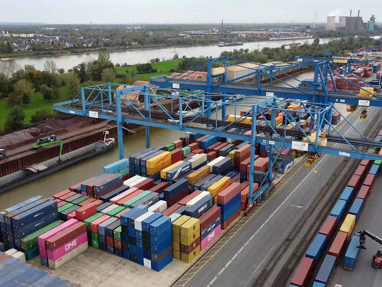 Duisburger Hafen mit 5G