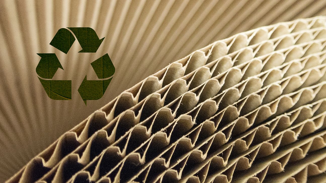 Wellpappe mit dem Recycling-Logo