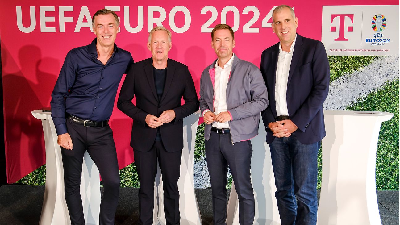 left to right: Michael Hagspihl (DTAG), Johannes B. Kerner, Wolfgang Metze (DTAG), Stephan Schmitter (RTL)