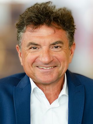 Portrait Ferri Abolhassan