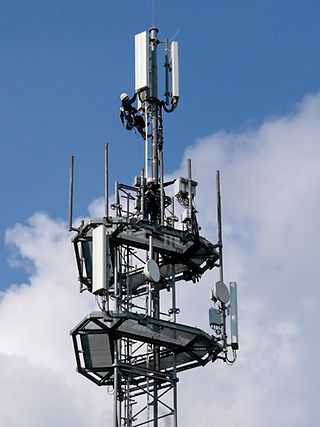 Die Telekom hat ihr Mobilfunkangebot in den letzten vier Wochen an bundesweit 965 Standorten ausgebaut.