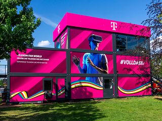 Magenta Akzente für Berlin