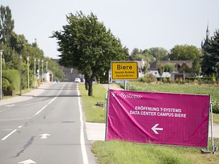 Sign for the opening ceremony