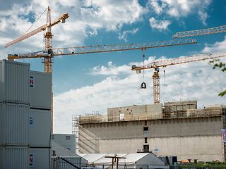 Topping-out ceremony 