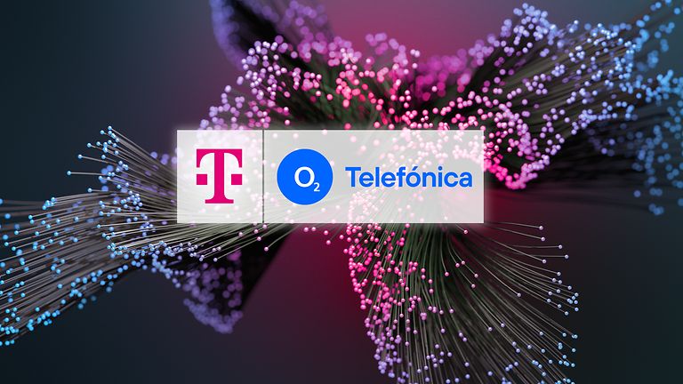 Collage Logos Deutsche Telekom und O2 Telefonica
