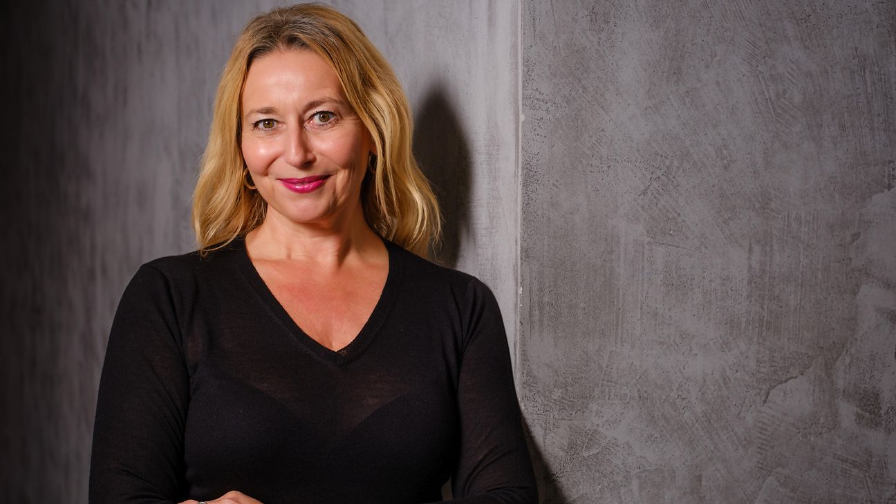 Elke Anderl appointed as Chief Commercial Officer at T-Systems.