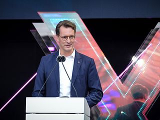 Hendrik Wüst auf der Digital X Bühne