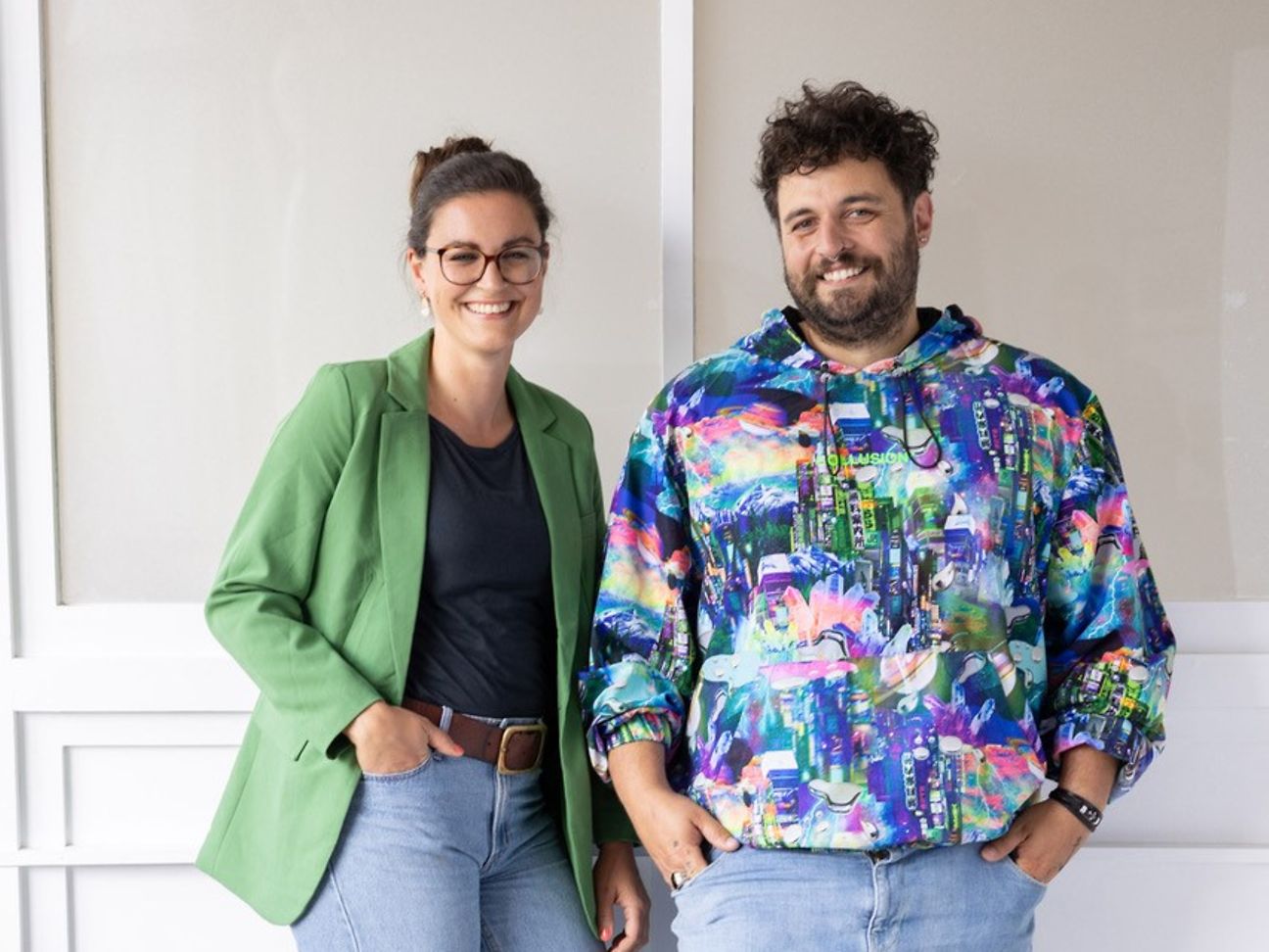 Das Bild zeigt Sara und Jonas, die beiden Co-Founder von Penemue