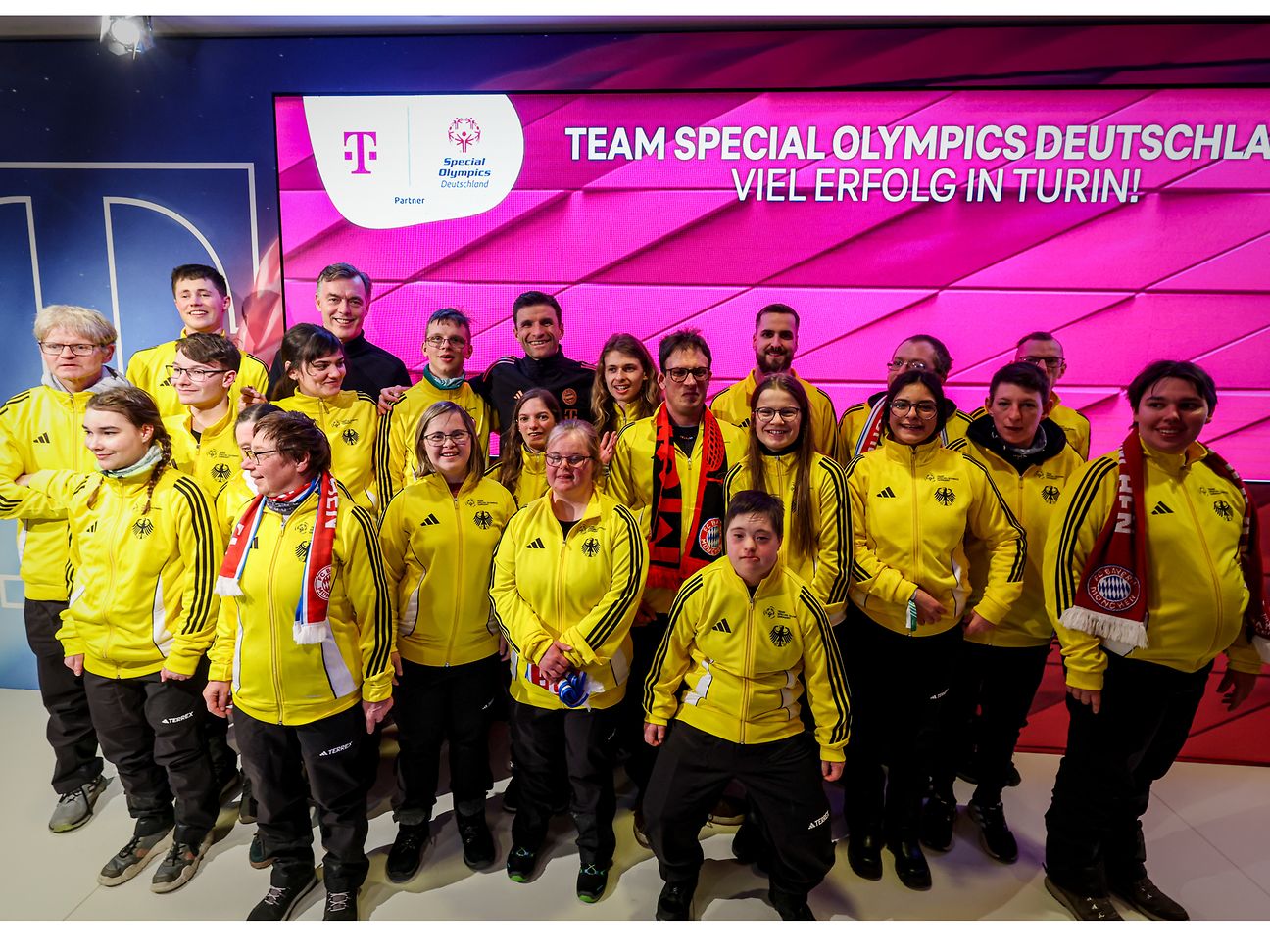 Das TeamSOD gemeinsam mit Michael Hagspihl und Thomas Müller in der Telekom Lounge.