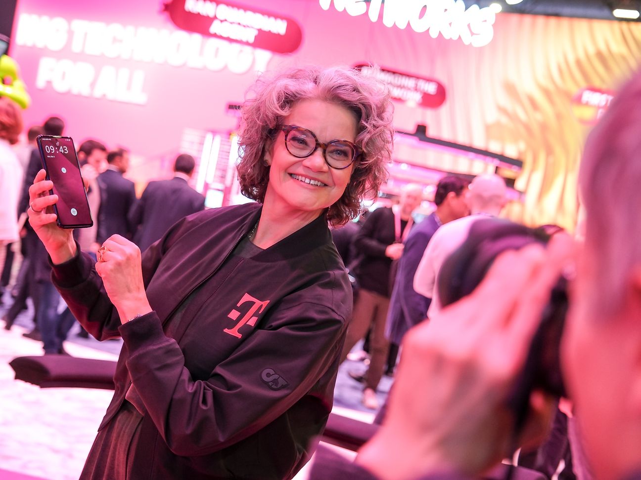 Claudia Nemat, Board Member for Technology and Innovation, presented the AI Phone