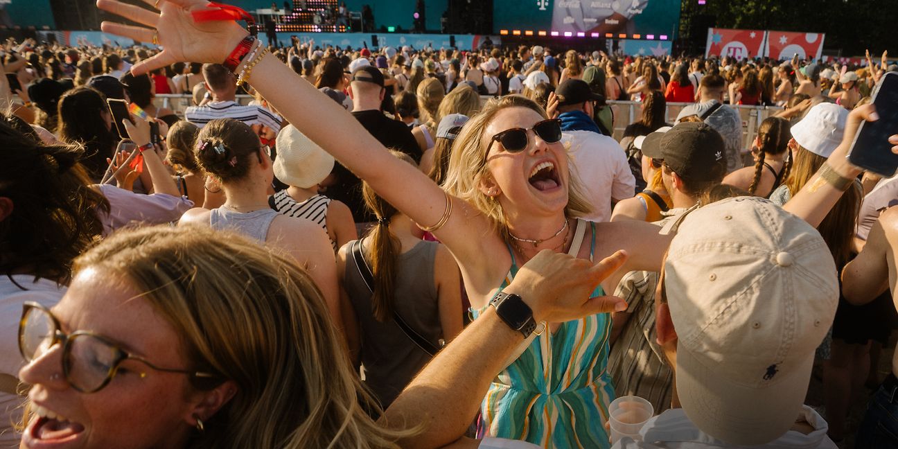 Magenta-Vorteile für unvergleichliches Musikerlebnis: Die Telekom präsentiert einen Festival-Sommer wie nie zuvor.