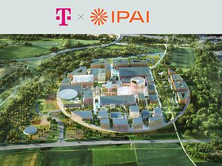 Aufnahme des IPAI-Campus aus der Luft mit den Logos von IPAI und der Deutschen Telekom.