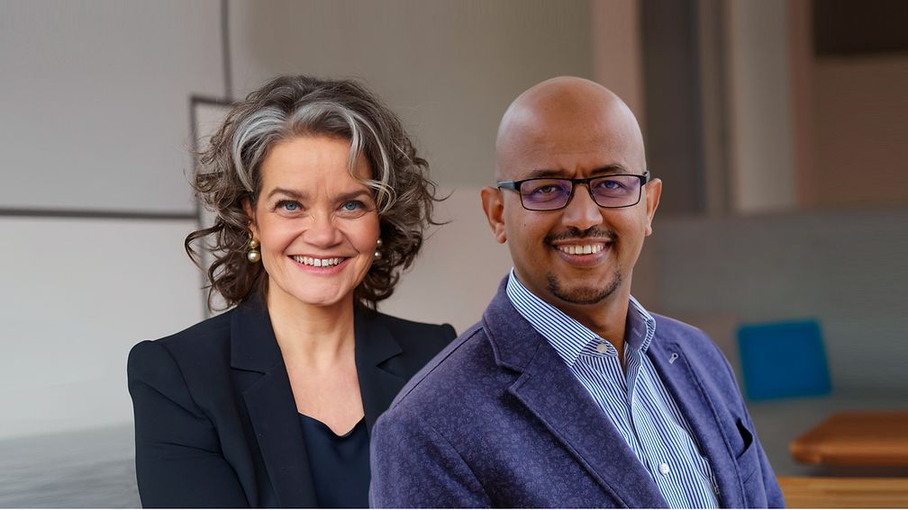 Portraits von Claudia Nemat und Abdurazak Mudesir.