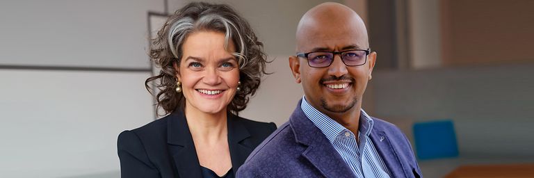 Portraits von Claudia Nemat und Abdurazak Mudesir.