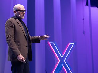 Presentation by Scott Galloway