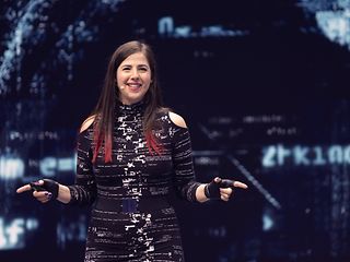 Presentation by Keren Elazari