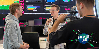Conrad Indest von der Telekom im Gespräch mit Science-Influencer Jacob Beautemps.