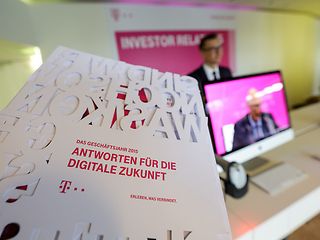 "Antworten für die digitale Zukunft" war nicht nur der Titel des Geschäftsberichtes, sondern auch der Rede von Tim Höttges.