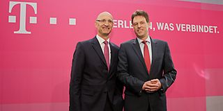 Geschäftsbericht 2013: Tim Höttges (l.) und Thomas Dannenfeldt