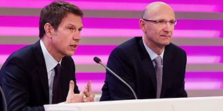 Geschäftsbericht 2011: René Obermann (l.) und Tim Höttges