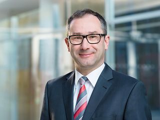Bruno Jacobfeuerborn, Geschäftsführer Technik Telekom Deutschland GmbH