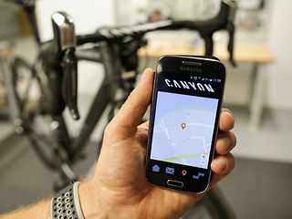 Canyon's smart bike