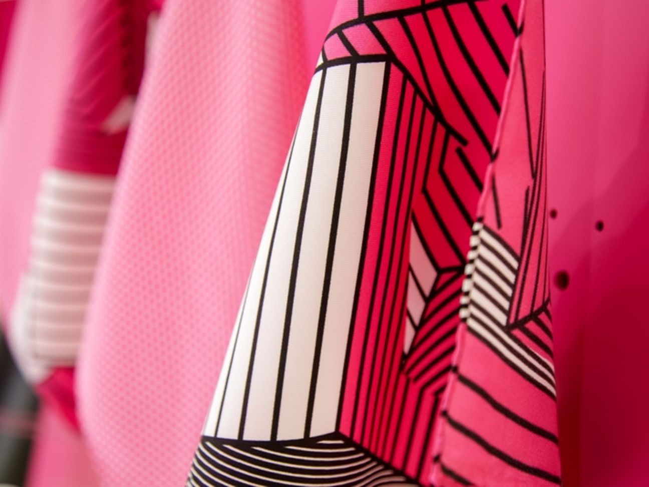Love Magenta Shawl