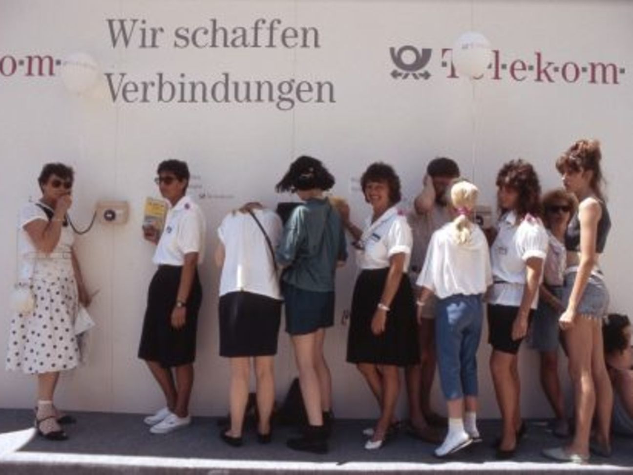 Zum letzten mal Schlangestehen fürs Telefonieren