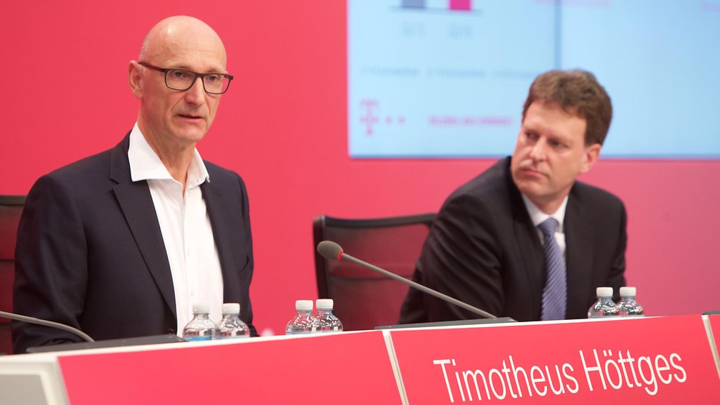 Tim Höttges (l.) und Thomas Dannenfeldt.