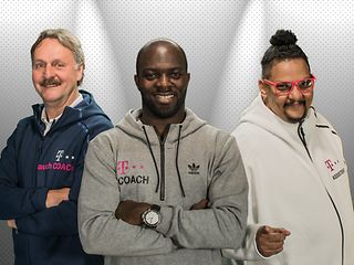 Das Trainerteam von „Hans Sarpei – Das T steht für Coach“.