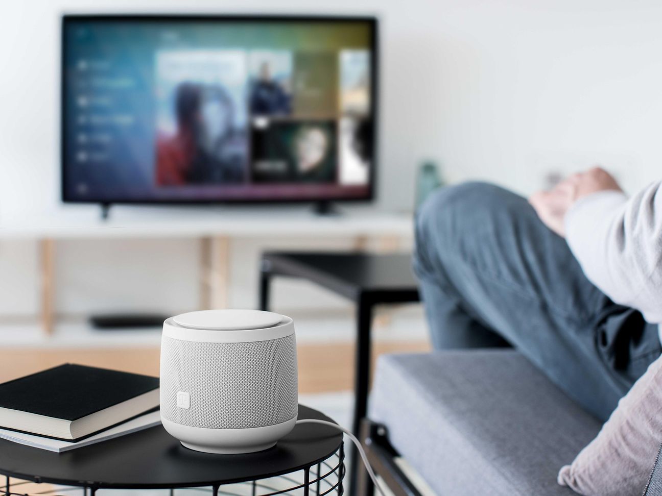 171109-smart-speaker