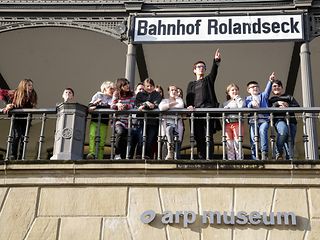 Class 4c from Adelheidisschule, a primary school, visited the Arp Museum Bahnhof Rolandseck.