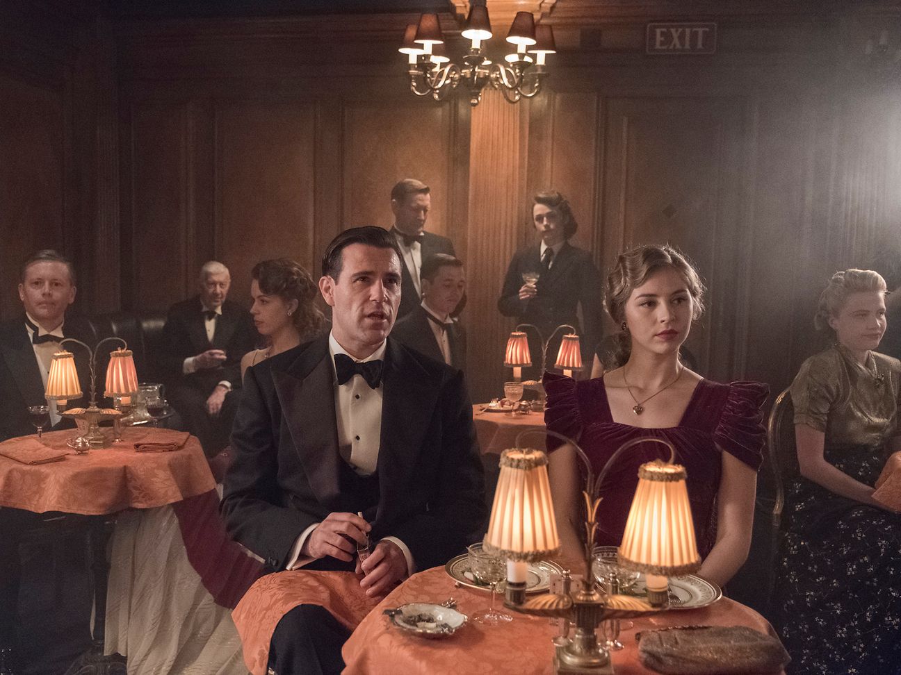 The Halcyon: Gold, Glamour und Champagner