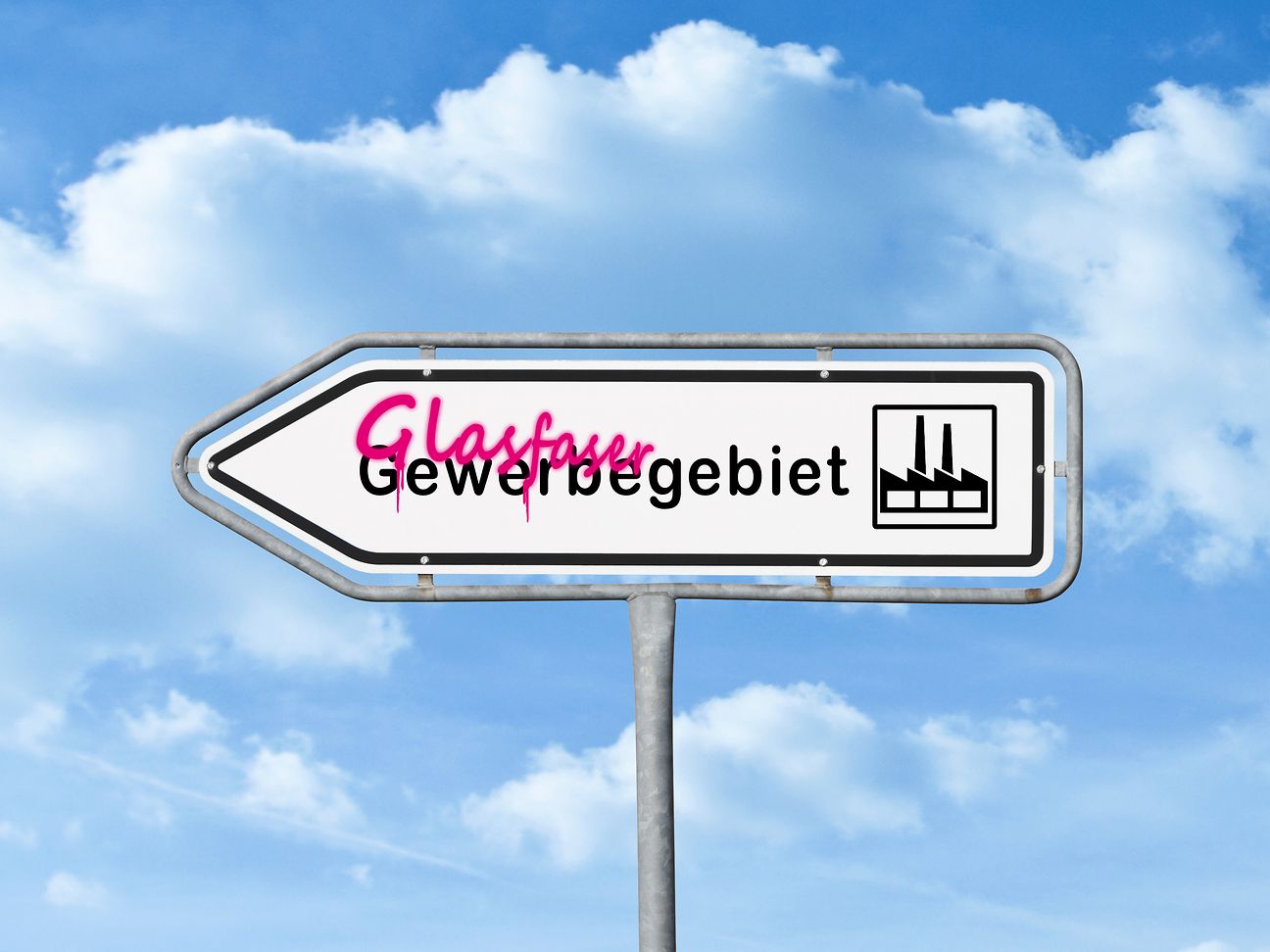 Schildmit Aufschrift Glasfaser für Gewerbegebiete