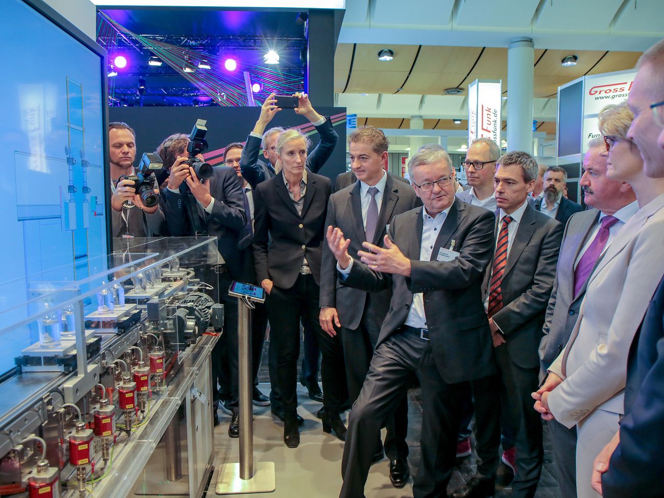 Standardized machine language presented at Hannover Messe.