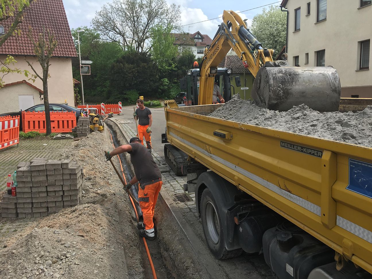 Leitungsbau Gehweg-Bereich