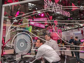 Smart planning at DT booth: The fair’s trending topics were presented in a smaller scale.