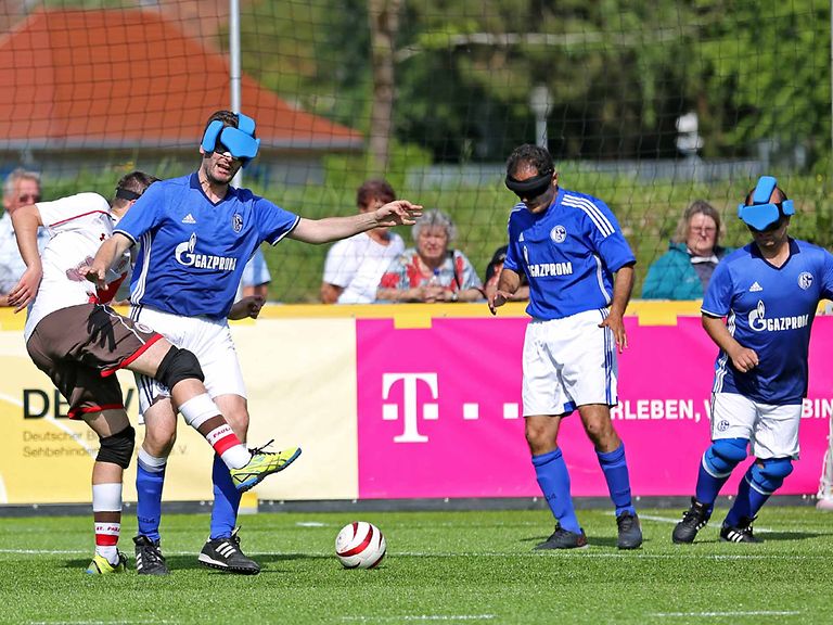 Blind Football 