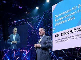 Dirk Wössner spricht über Kooperationen in der digitalen Welt