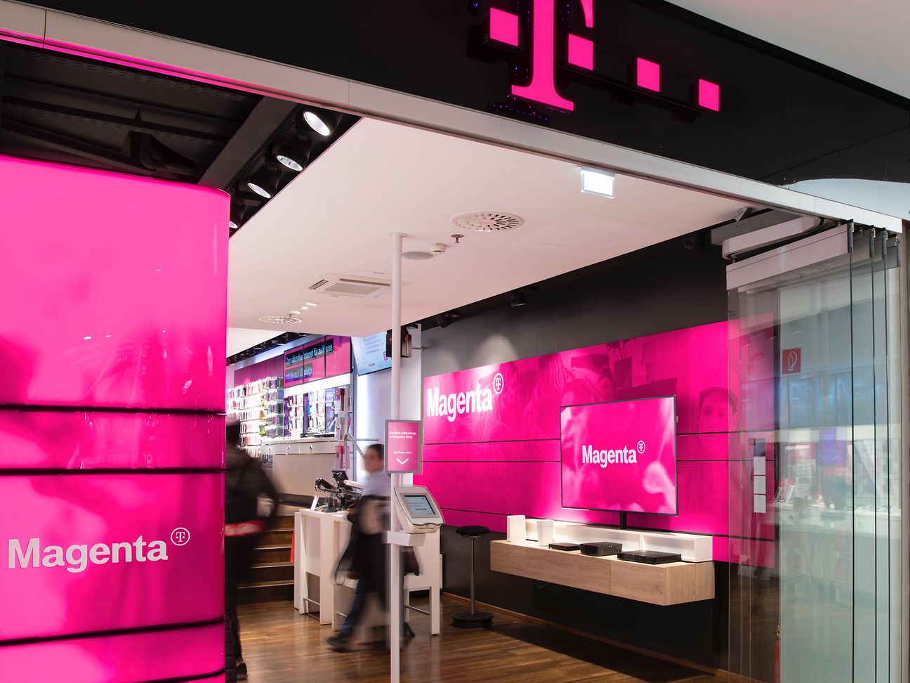 Neuer Markenauftritt in Österreich stellt Magenta in den Fokus. 