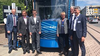 Start des Forschungsprojektes MAAS und der ersten teleoperierten autonom fahrenden Straßenbahn in Darmstadt.
