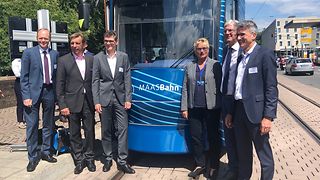 Start des Forschungsprojektes MAAS und der ersten teleoperierten autonom fahrenden Straßenbahn in Darmstadt.