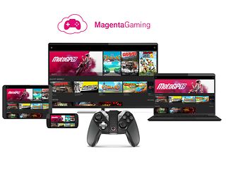 Ein Teil der Spieleauswahl von MagentaGaming ist auf verschiedenen Geräten abgebildet. Davor befindet sich ein Controller.